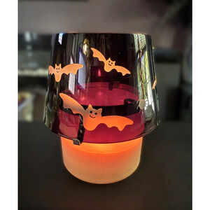Bath Body Works White Barn Halloween Bats and Spiders 3 Wick Candle Top Shade